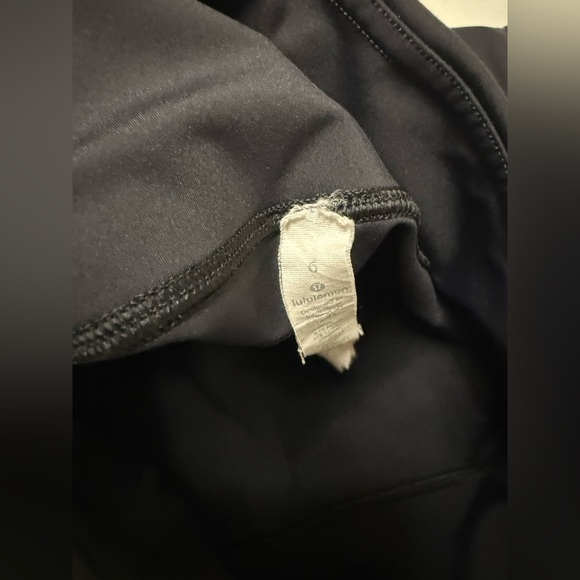 Lululemon Fast & Free Crop II *Nulux 19" - Picture 10 of 13